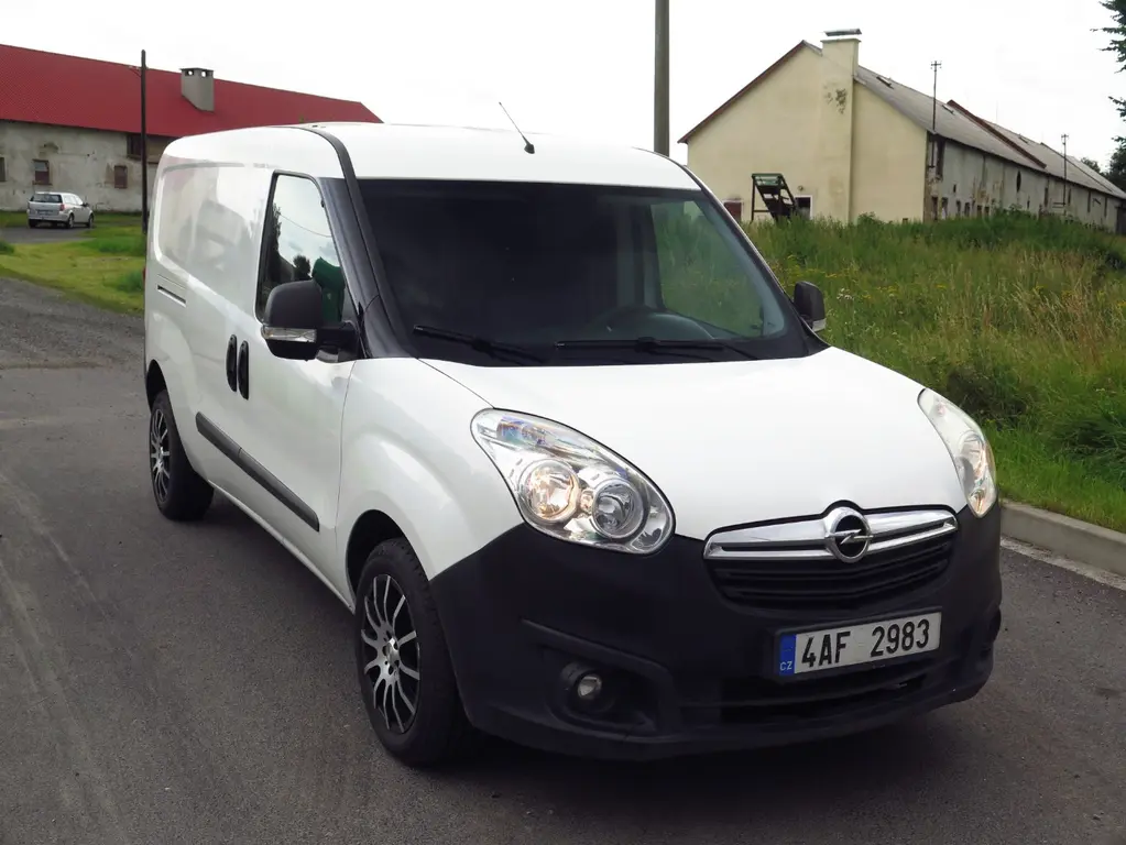 Opel Combo, 1.3 CDTi 66kW 2.4t L2H1 - fotka 5