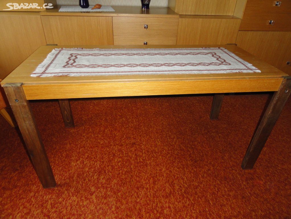 Konferenční  stůl Universal 120 x 57 x 60 cm
