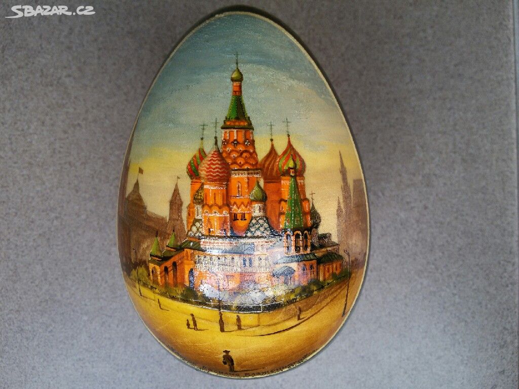 Starožitné ručně malované vejce. 12,5 ×8,5 cm.