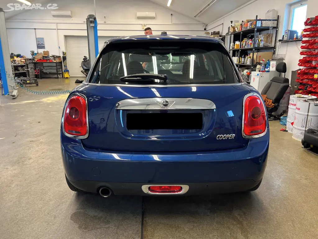 Mini Cooper 1.5T 100kW - fotka 5