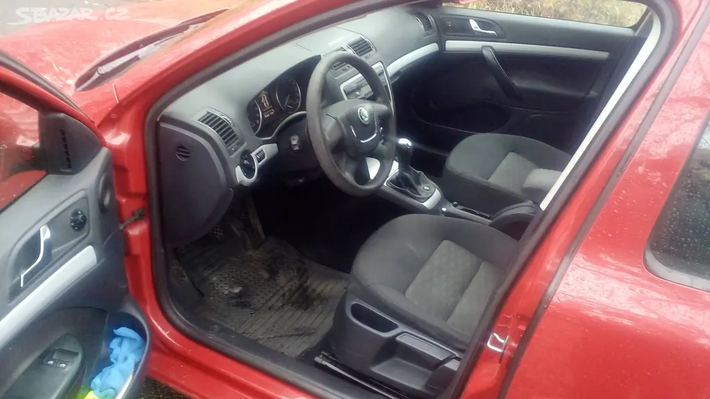 Škoda Octavia combi 1.9TDI Elegance Tažné puvod-CZ - fotka 2