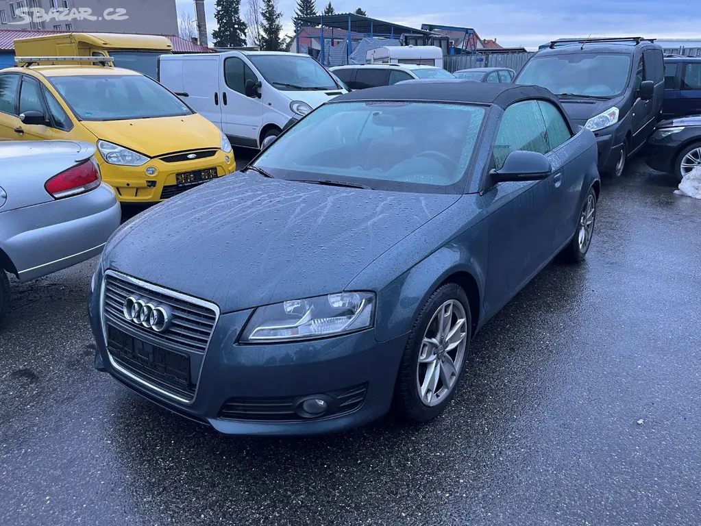 Audi A3 1.8TFSi 118kW cabrio červená kůže
