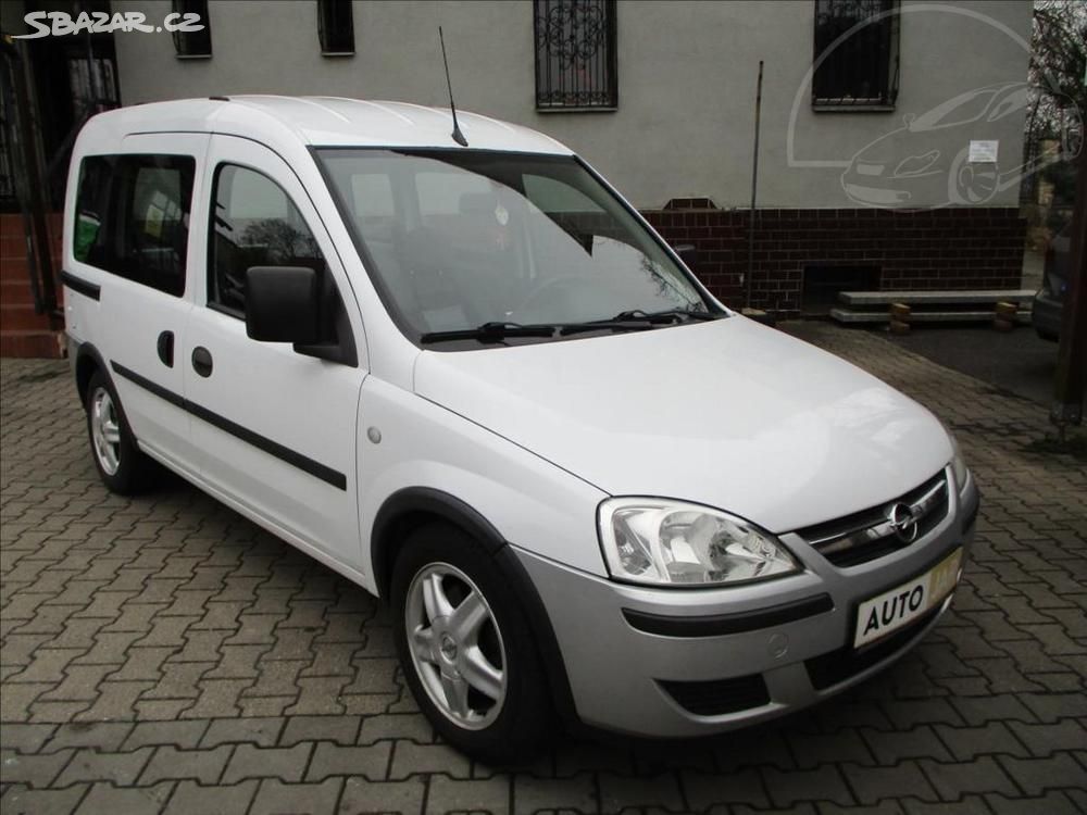 Opel Combo 1,7 CDTi TAŽNÉ ZAŘÍZENÍ