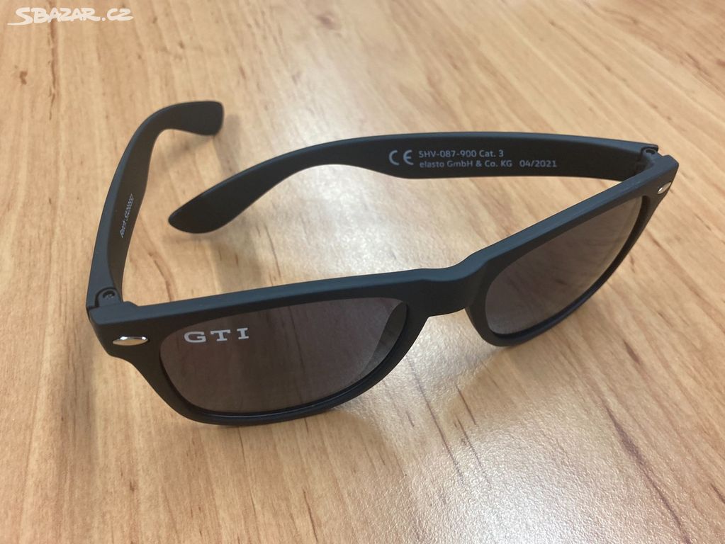 Nové OE černé sluneční brýle VW GTI