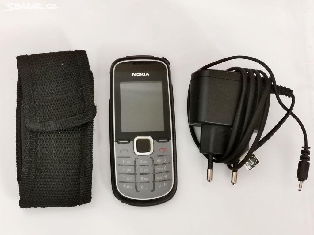 Nokia 1662 mobilní telefon s příslušenstvím