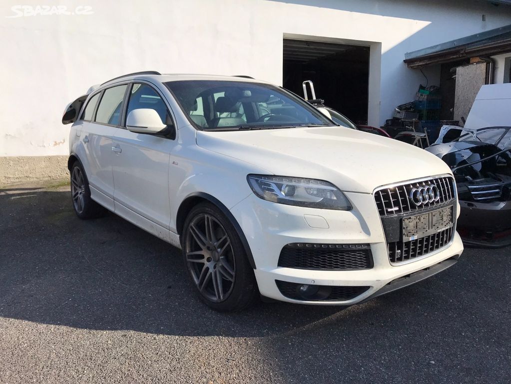 Audi Q7 4L 2009 face SEDAČKA ALCANTARA PRAVÁ