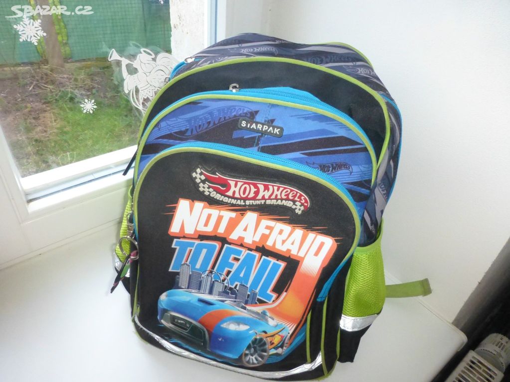 školní batoh, hot wheels