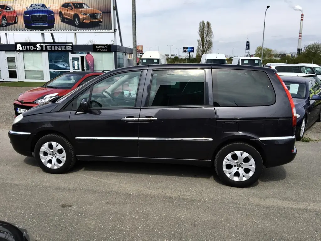 Citroën C8, 2,0 HDI 16V Exclusive - fotka 4