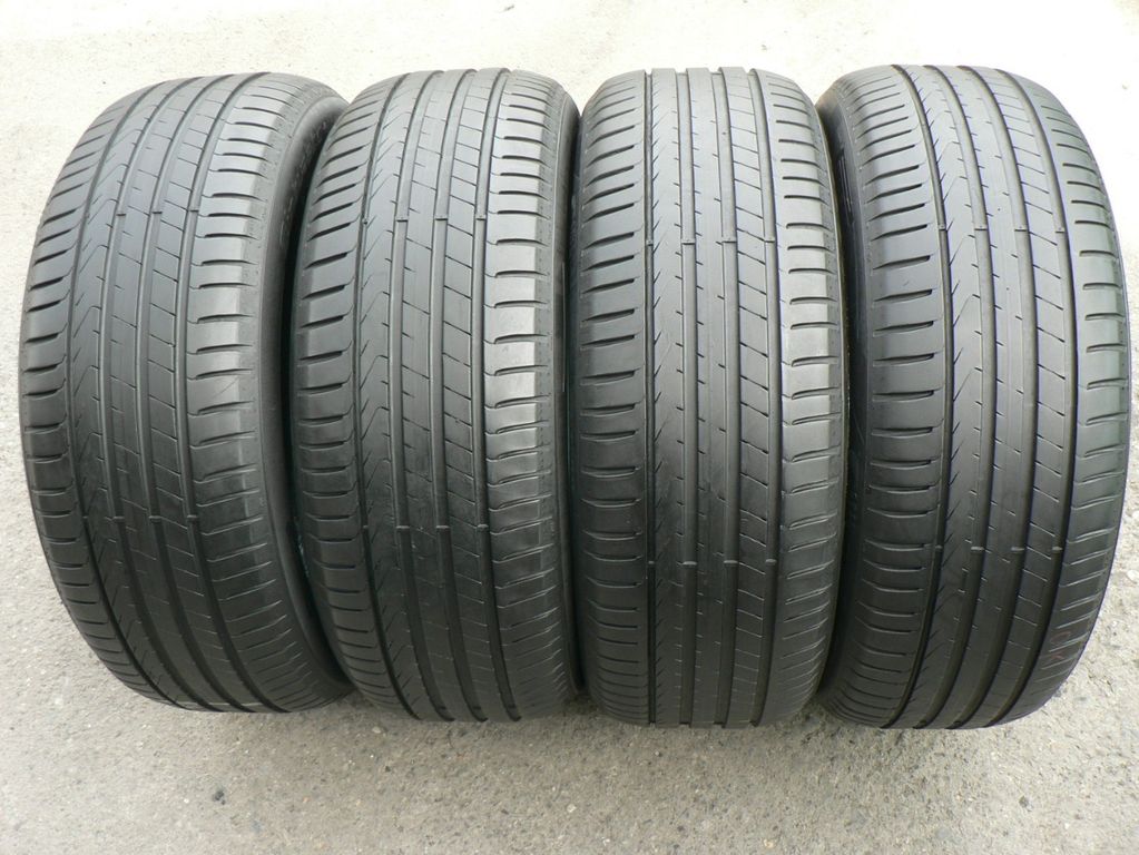 215 55 17 letní pneu R17 Pirelli