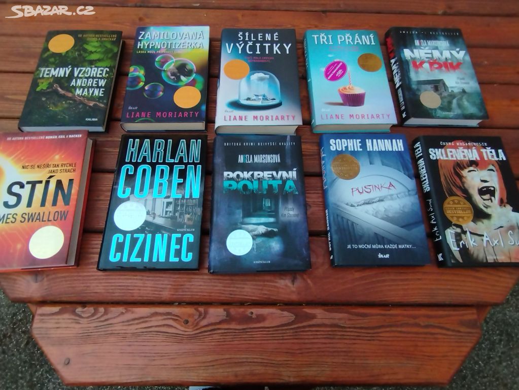 Knihy detektivky, romány
