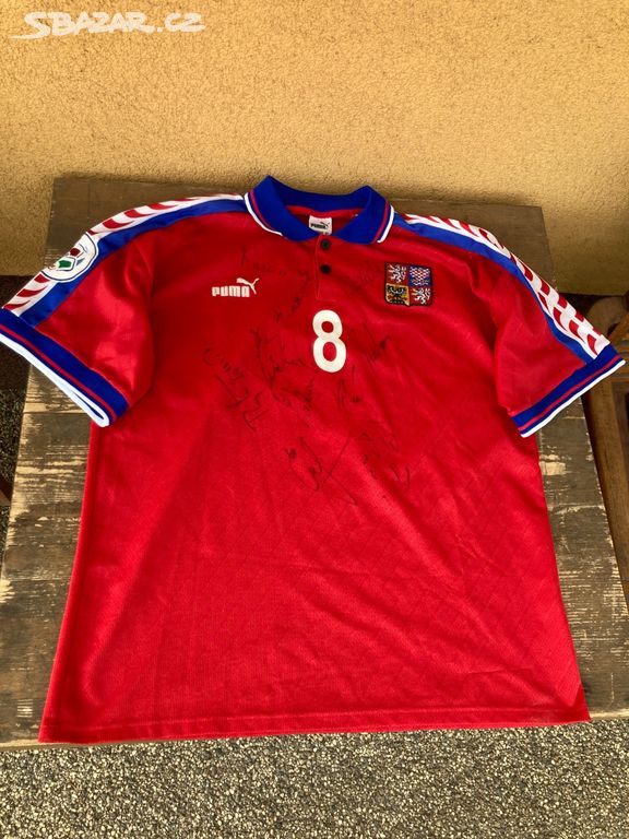 Dres Karel Poborský - Euro 96 - podpisy hráčů