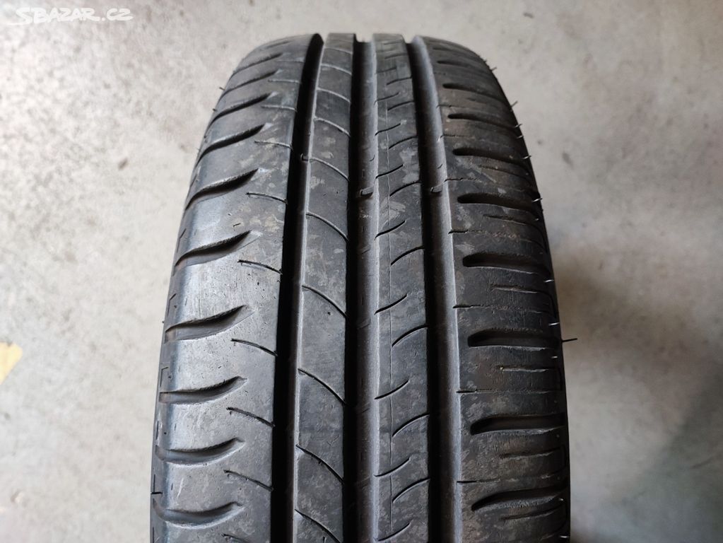 1 ks kusovka letní pneu 195-65-15 R15 R Michelin