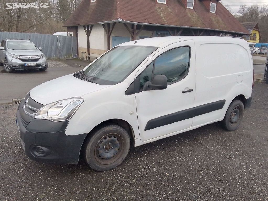 Citroën Berlingo 1,6 diesel 3 místa, výkl.střecha