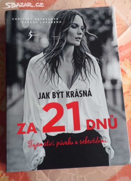 Kniha Jak být krásná za 21 dnů.