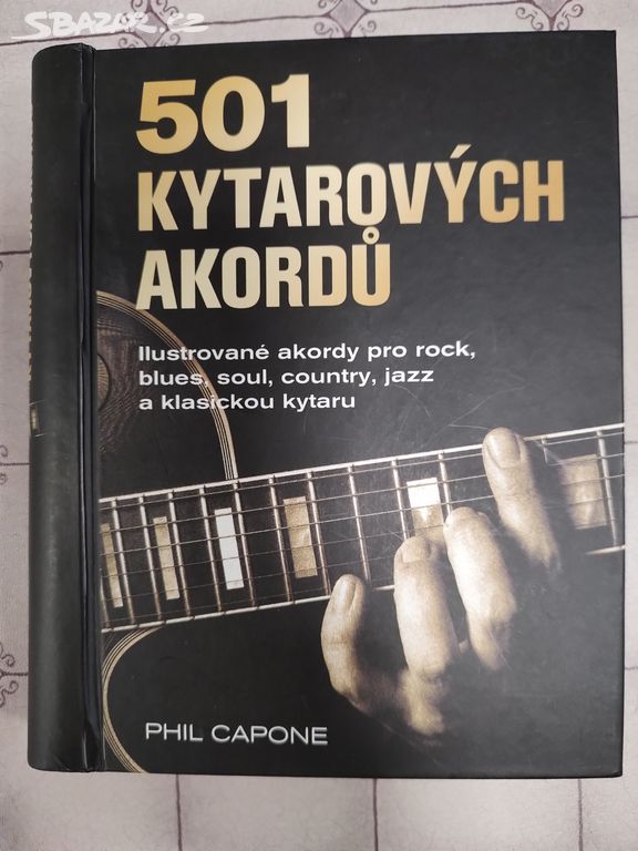 501 kytarových akordů