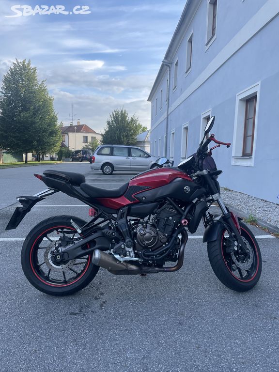 Yamaha MT-07