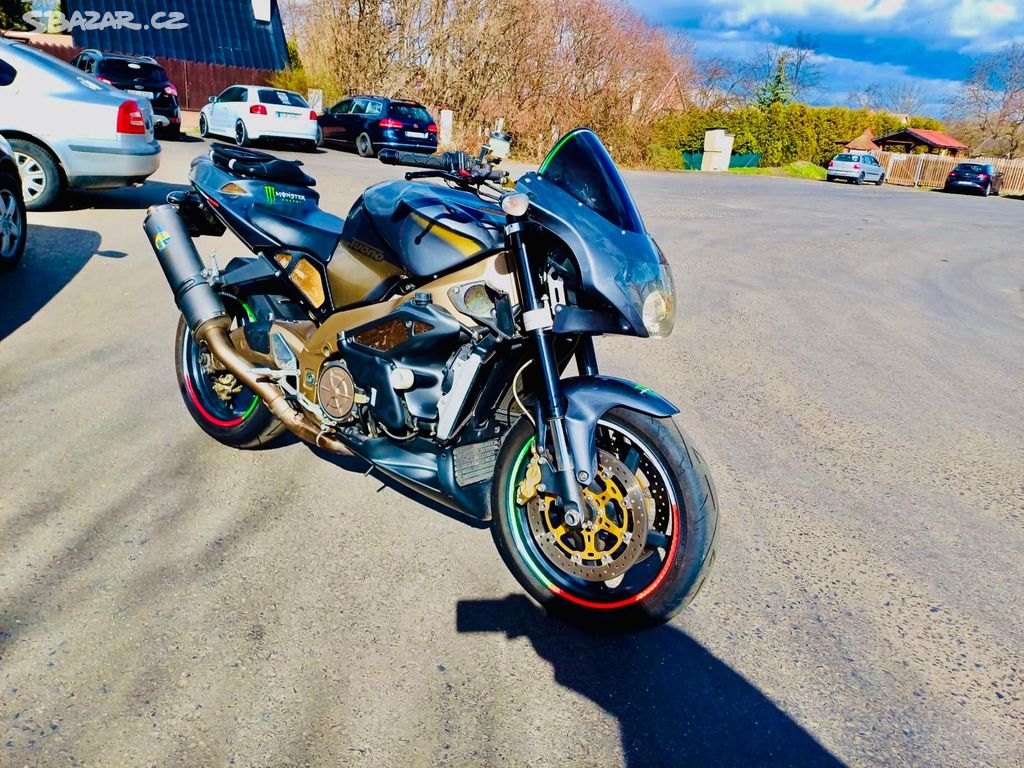 Aprilia Tuono 1000