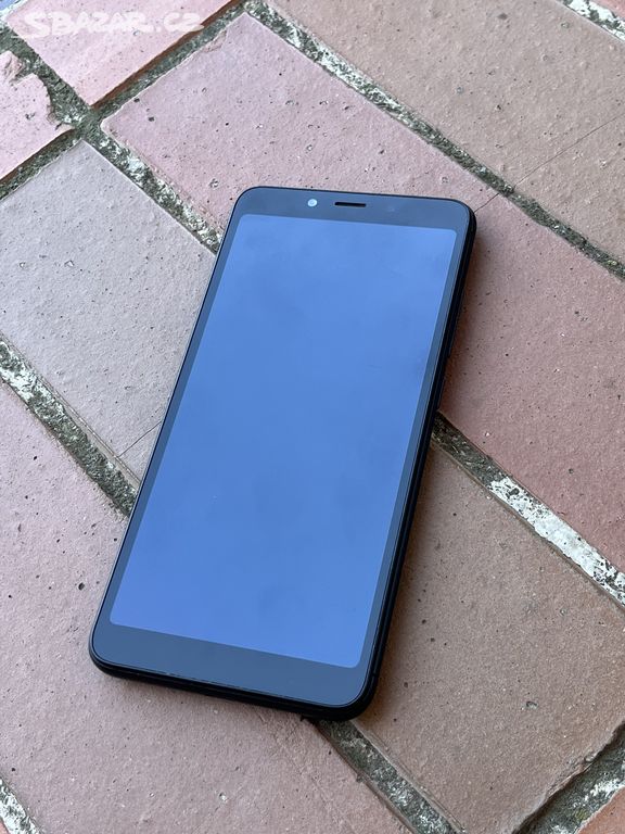 Xiaomi Redmi 6 - top stav, plně funkční