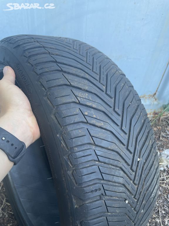 Michelin CC 2 225/40/18