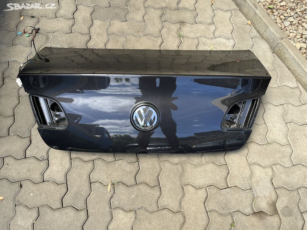 Víko kufru VW Passat B6