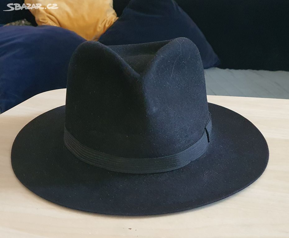 Prodám pánský černý klobouk z králičí srsti vel.58
