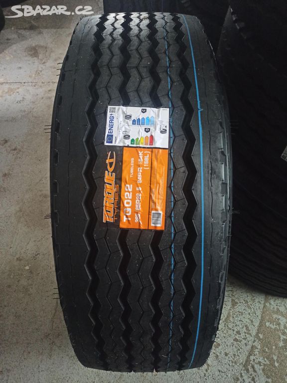 Návěsové pneu 385 65 22.5 385/65r22.5 385 65 R22,5