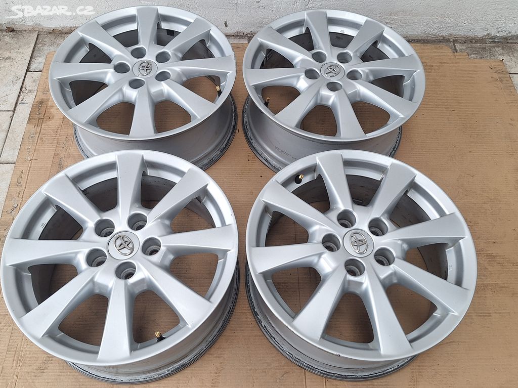 Alu kola Toyota 17" 5x114,3 7J ET45 Avensis Coroll