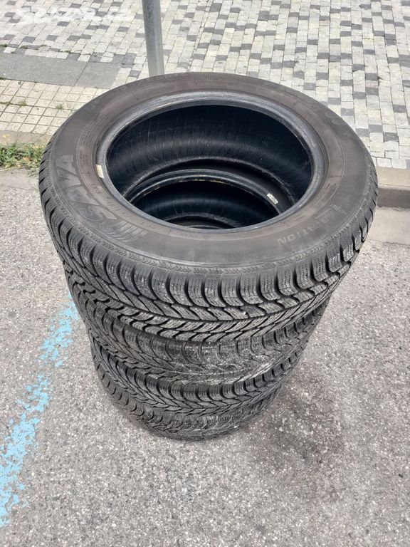 Zimní pneumatiky Barum Bravuris 5HM 185/65 R15 88T