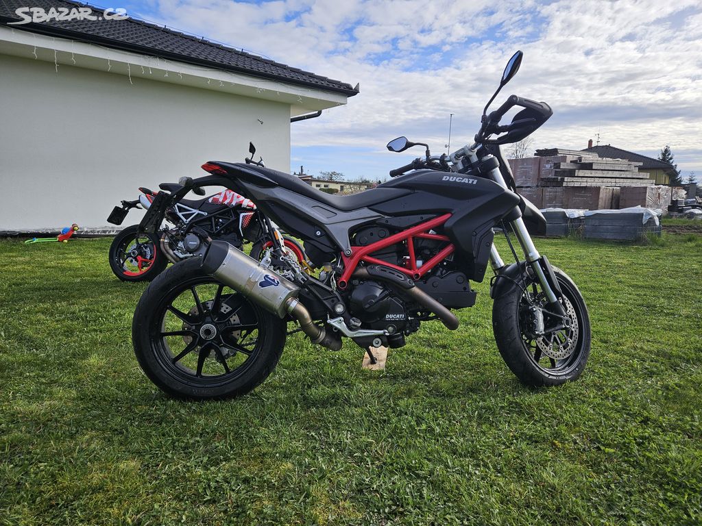 Ducati Hypermotard 821