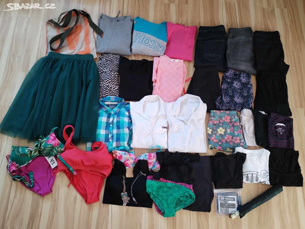 Set balík dámského dívčího oblečení vel. S/M 41ks