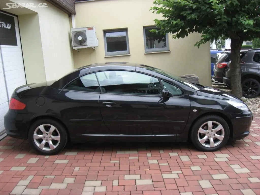 Peugeot 307, 1,6 109PS C-C Dynamique - fotka 6