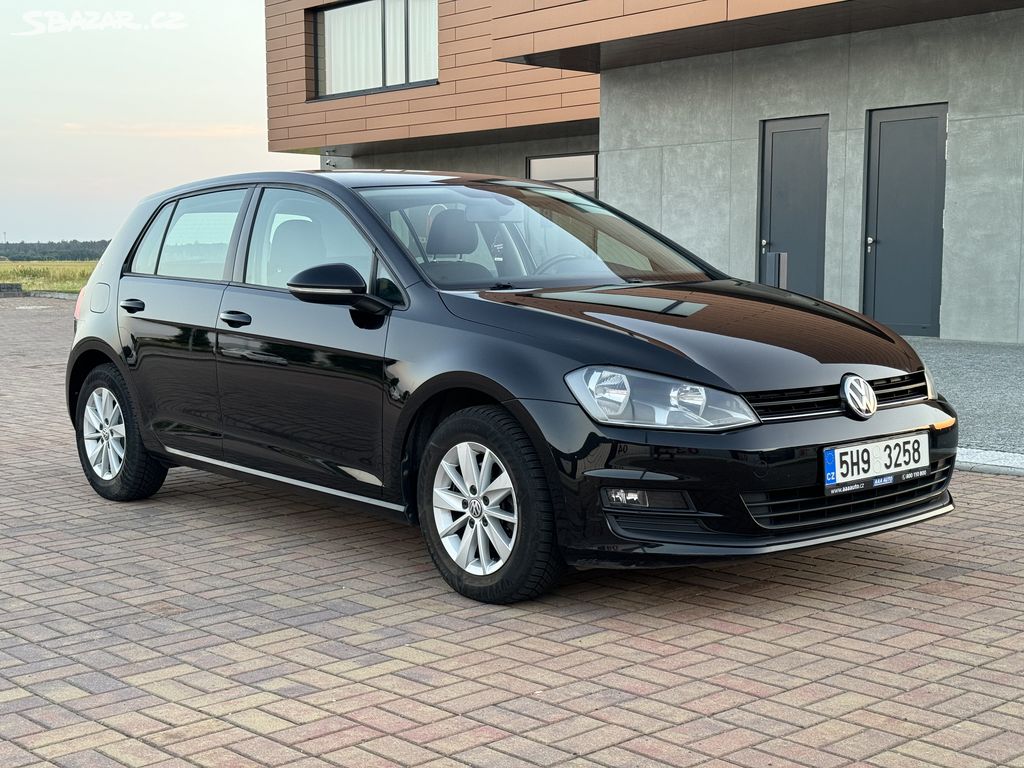 VW Golf 1.2 tsi 63 kw, ČR, 2013