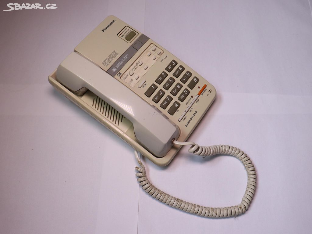 Telefon Panasonic KX-T2395 se záznamníkem