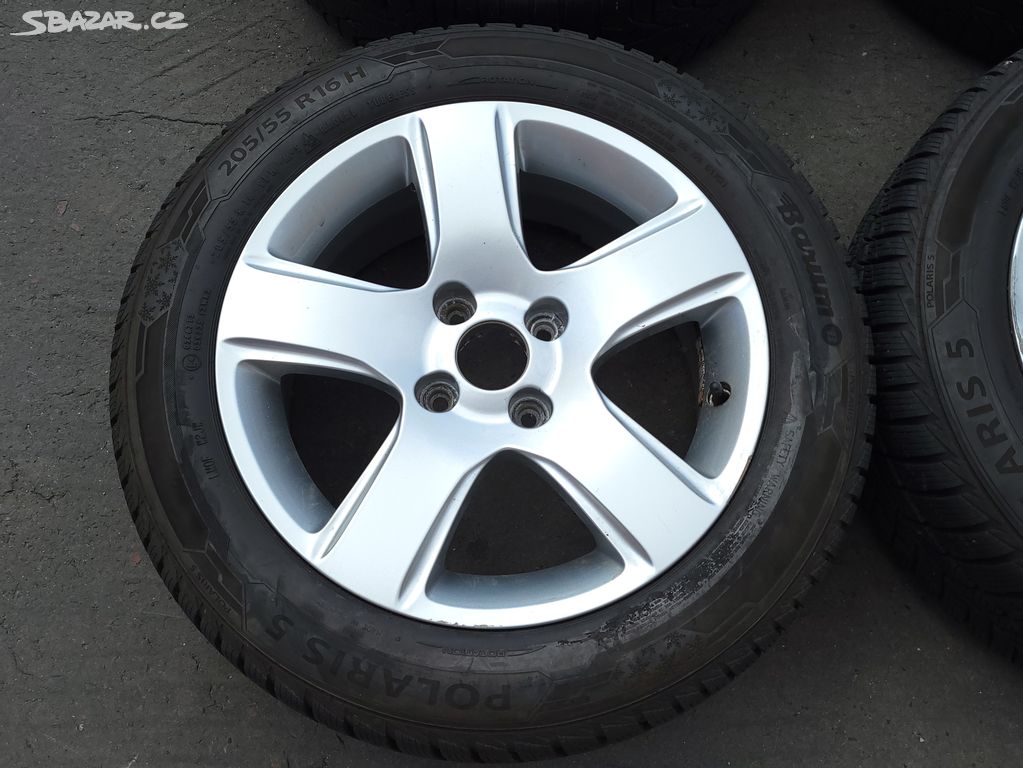 90% orig. zimní ALU kola 16" 4x108 Peugeot 308