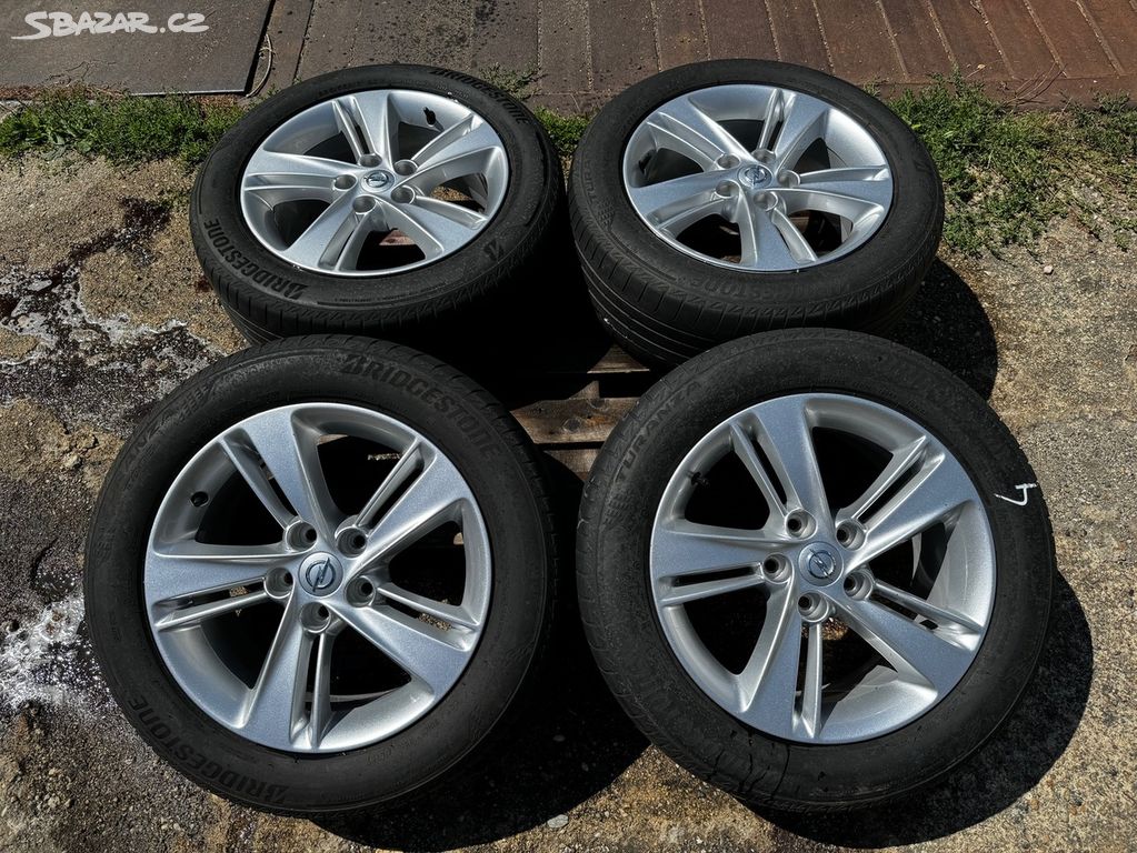 Alu kola, disky r17 5x115 Opel Insignia 225/55