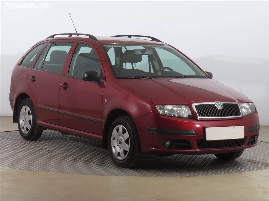 Škoda Fabia, 1.2 12V, ČR,1.maj, Serv.kniha