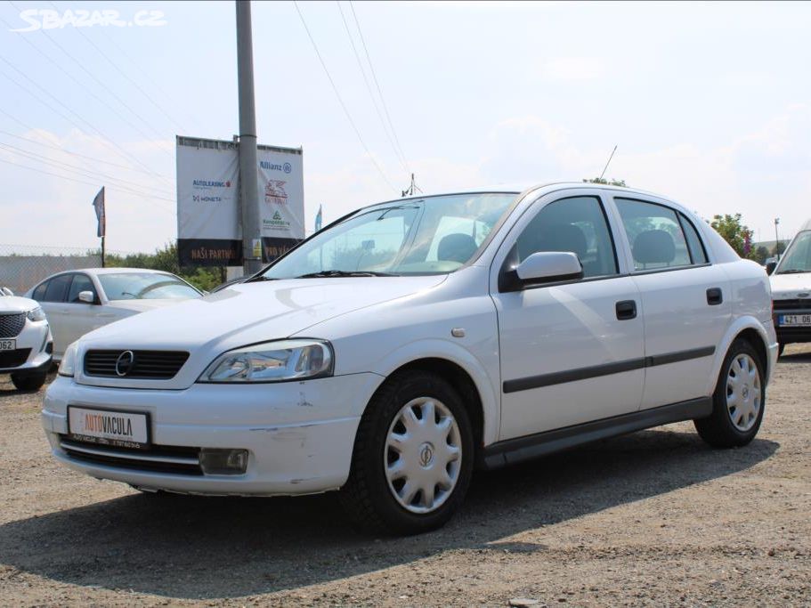 Opel Astra, 1,4 i 16V 1.majitel, ČR