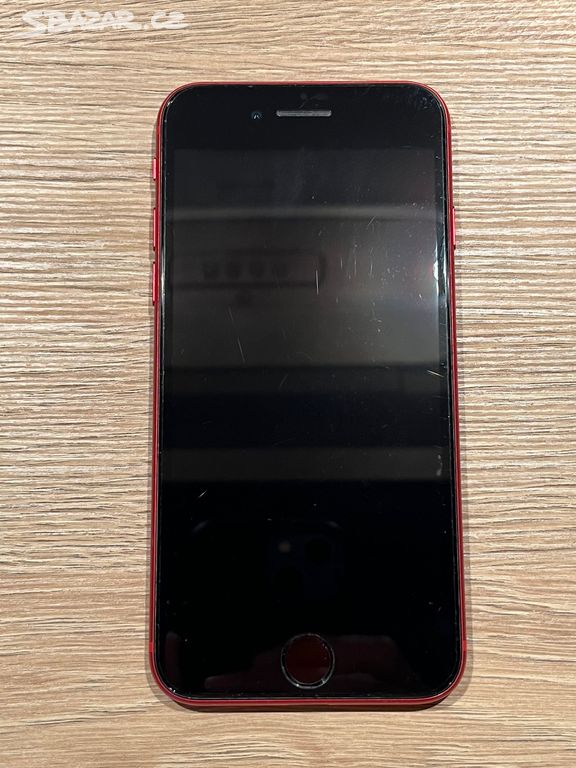 iPhone 8, 64GB RED velmi zachovalý, baterie 75%