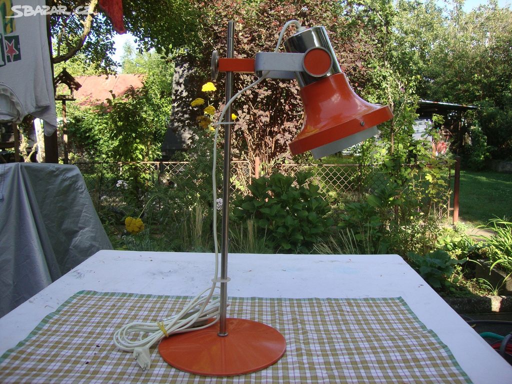 Retro stolní lampa lampička oranžová 70. léta ÚBOK