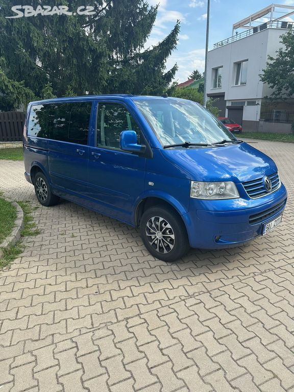 VW Multivan T5-2.5 TDI-128kw-najeto 185 tisíc km