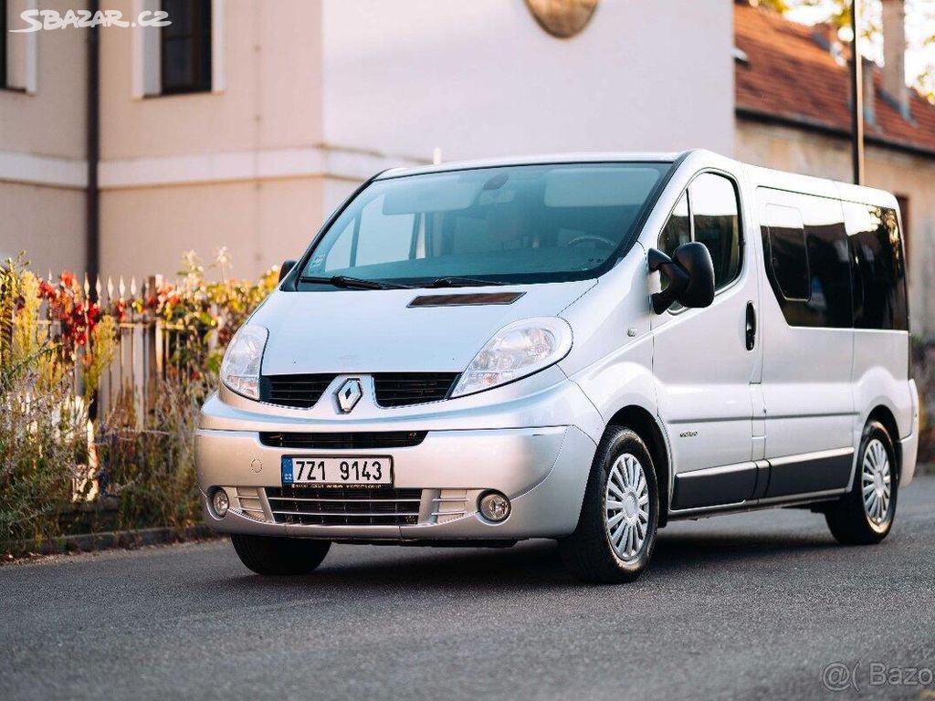 Renault Trafic 2,5 dCi FAP Combi Van Confort CoolL