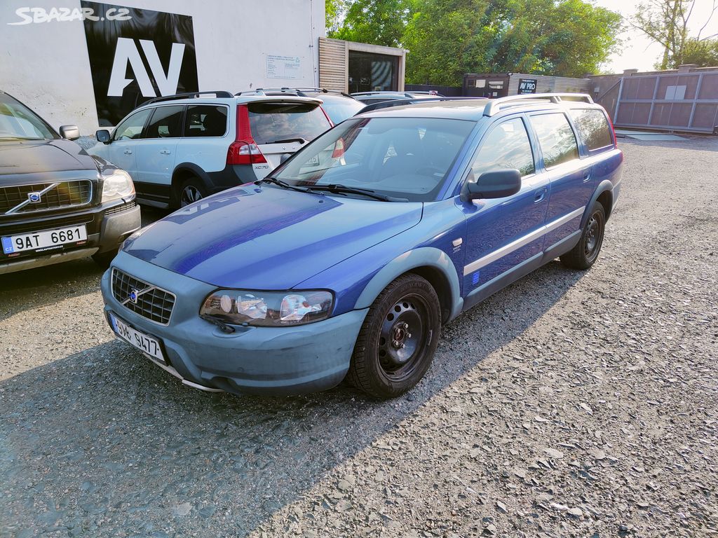 Volvo XC70 CROSS COUNTRY 2,4i 147kw- Náhradní díly