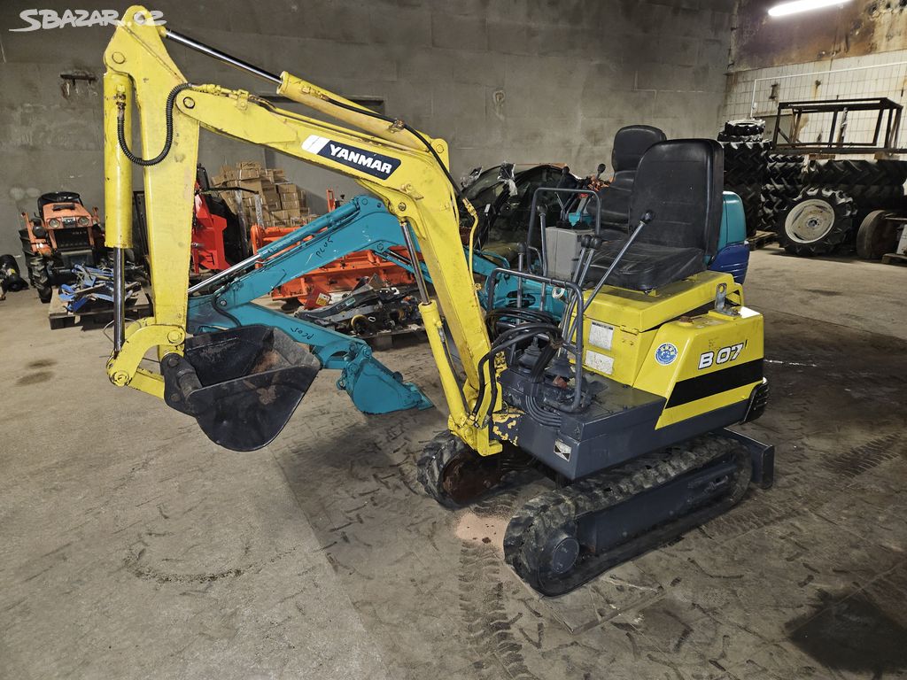 minibagr Yanmar B07