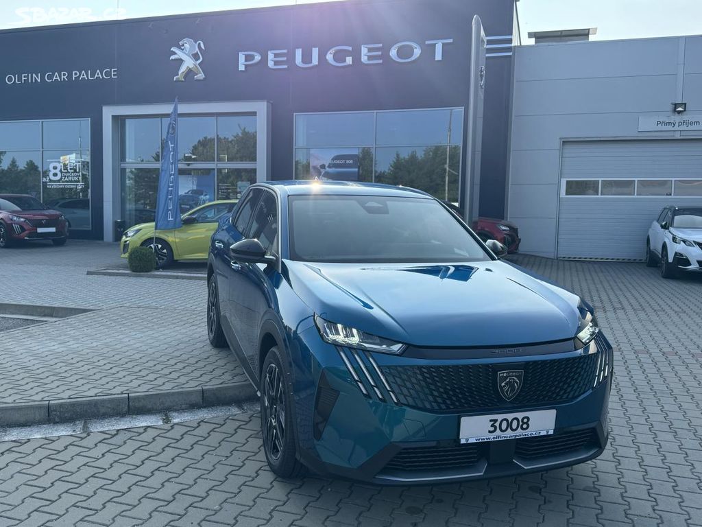 Peugeot 3008, ALLURE HYBRID - IHNED K ODBĚRU