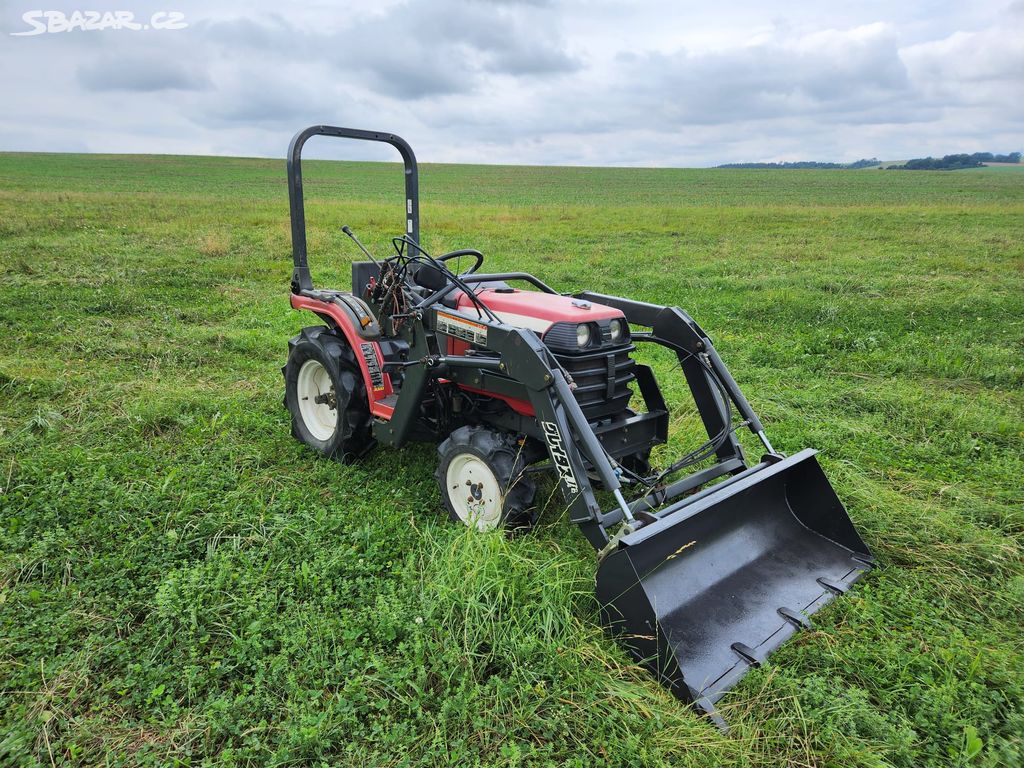 JAPONSKÝ MALOTRAKTOR HONDA TX140D 4X4+NAKLADAČ