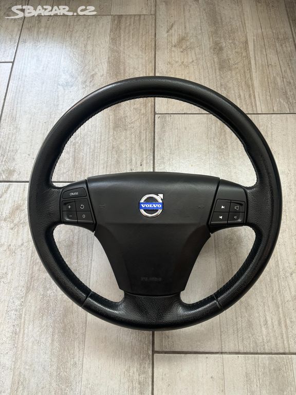 Volant Volvo V50 S40