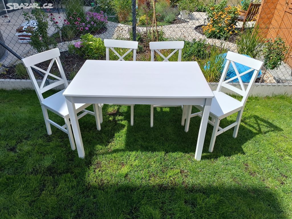 Jídelní sestava stůl + 4 židle (bílá)