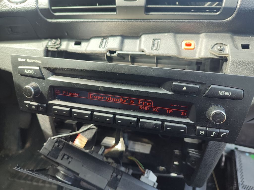 BMW rádio Professional CD E90 E91 E92 E93 E87 E82