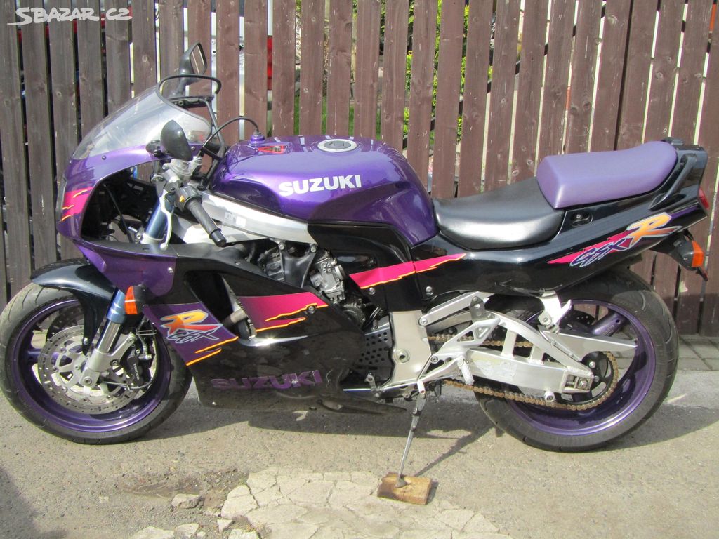 suzuki gsx-r 750w