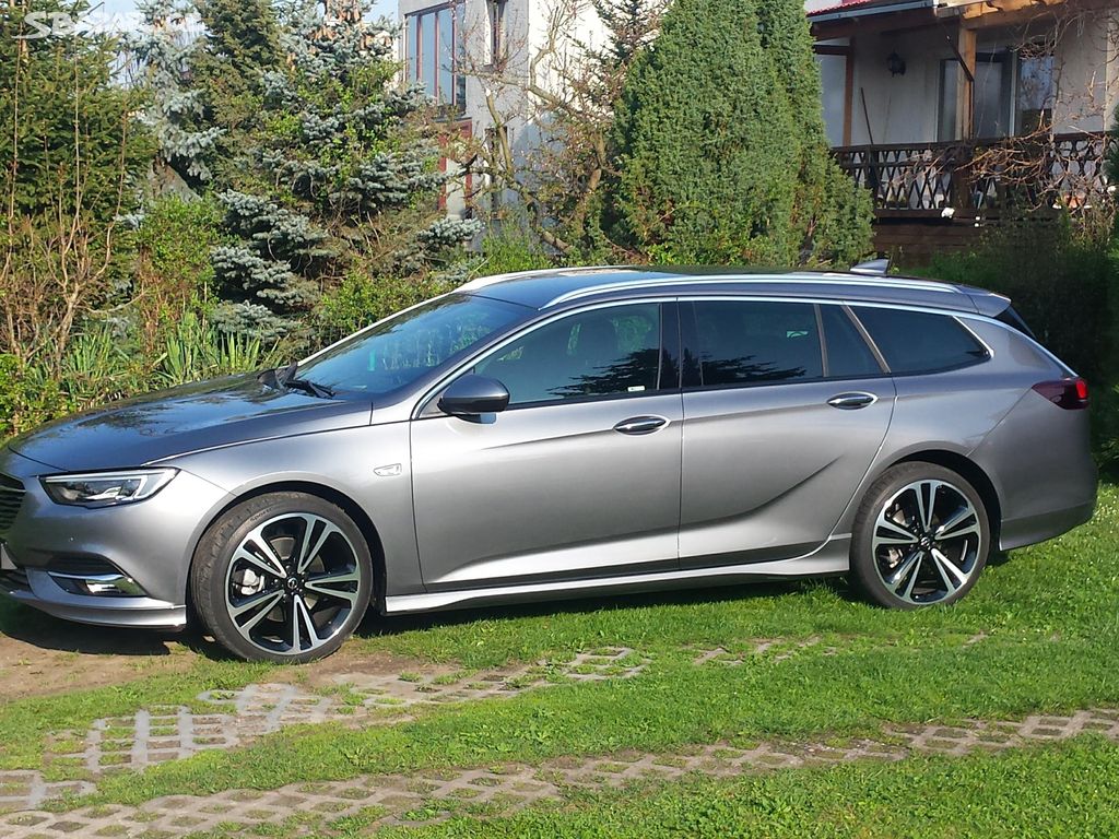 OPEL INSIGNIA Sports Tourer Innovation B 2.0